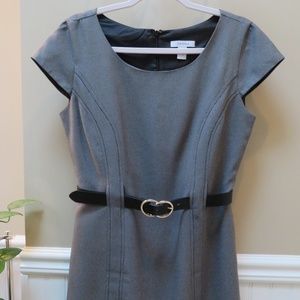 Womens capped sleeve dress